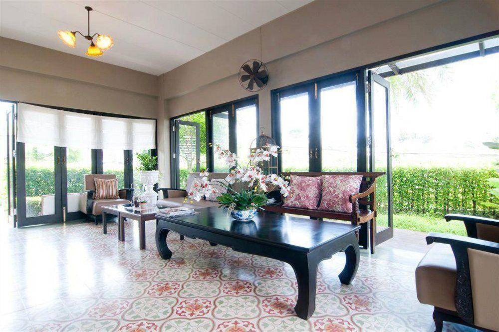 Ploen Pattaya Residence Esterno foto