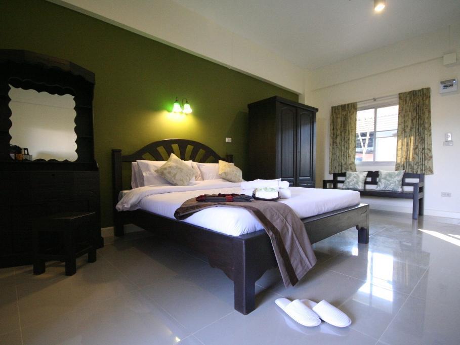 Ploen Pattaya Residence Esterno foto