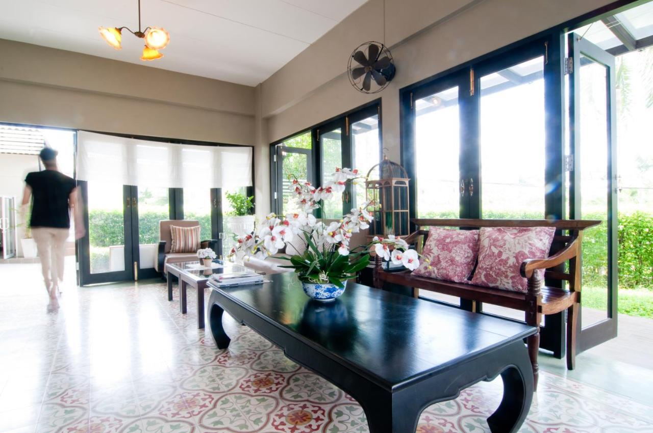 Ploen Pattaya Residence Esterno foto